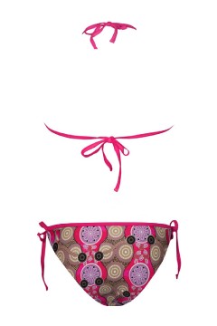 Solo trojuholníkové bikiny s ornamentami