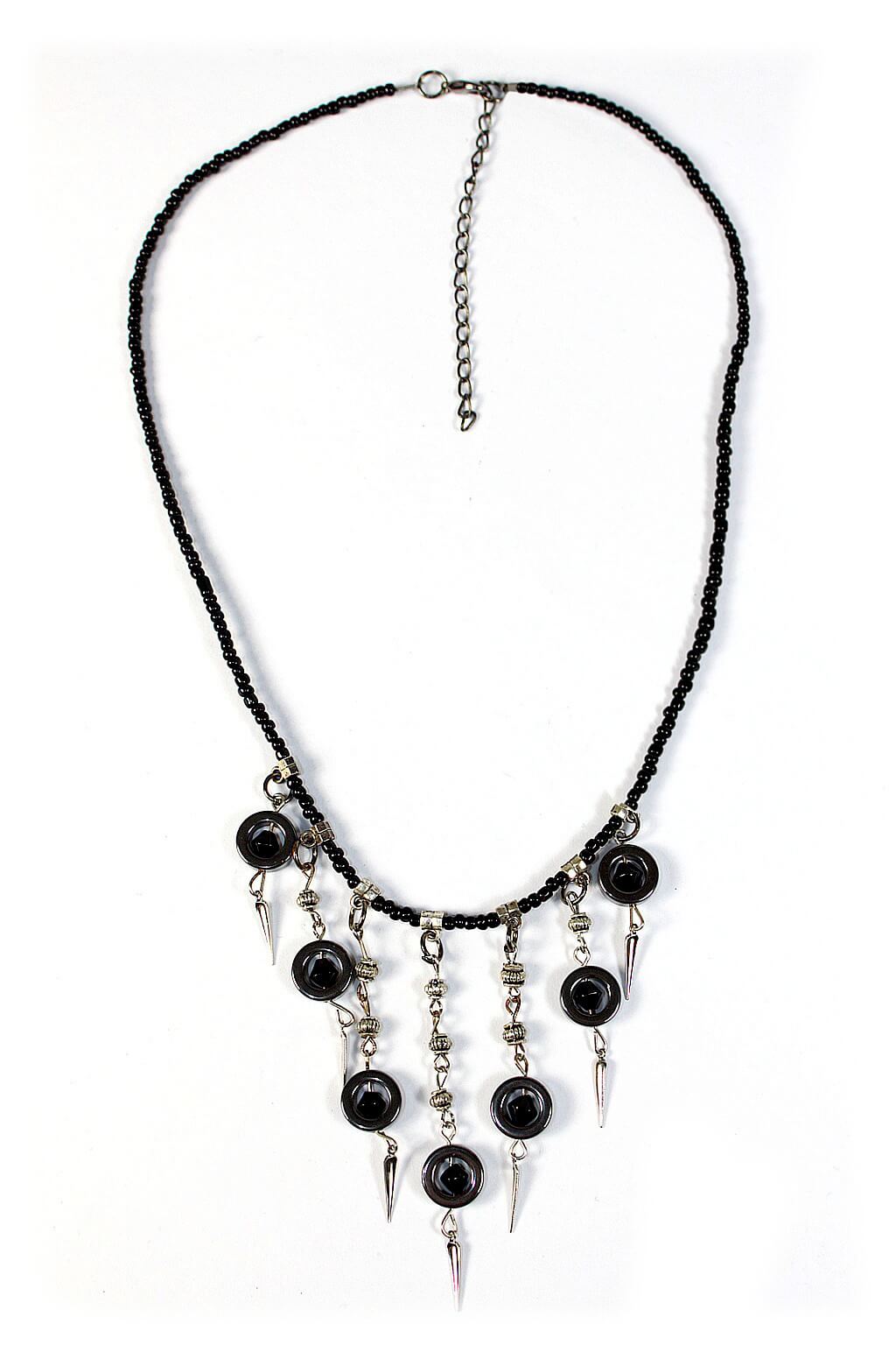 Bižutérny náhrdelník s príveskami